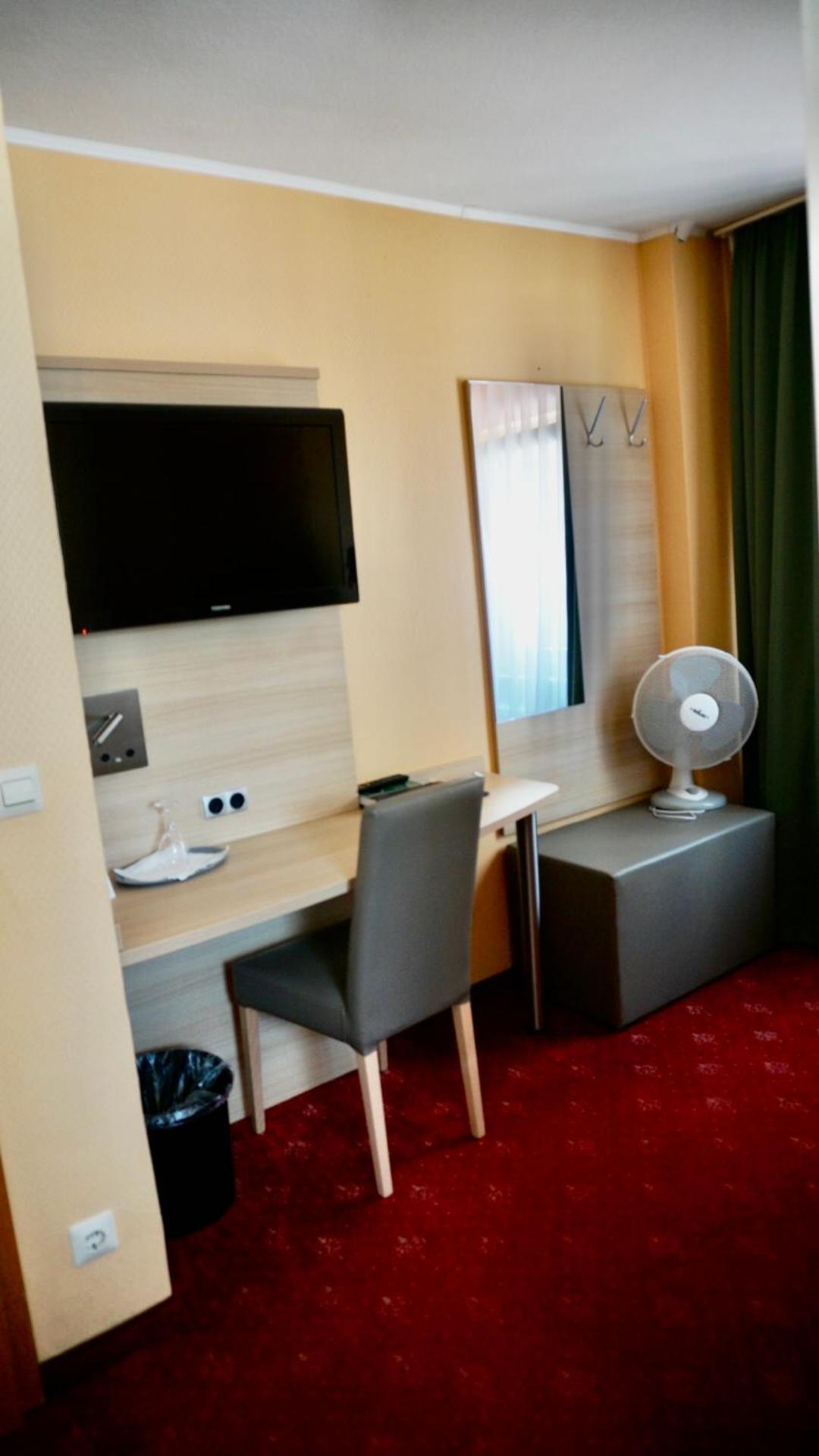 Hotel Hafner - Self Check-In Stuttgart Kültér fotó